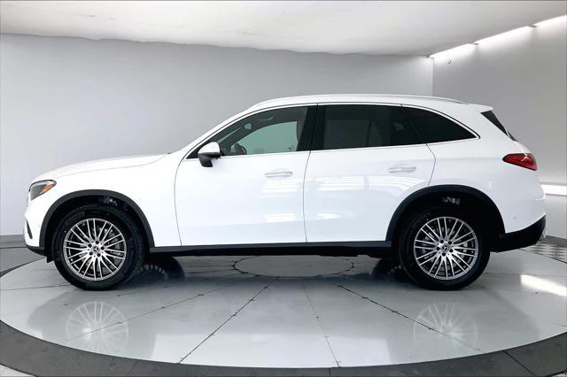 new 2025 Mercedes-Benz GLC 300 car, priced at $56,095