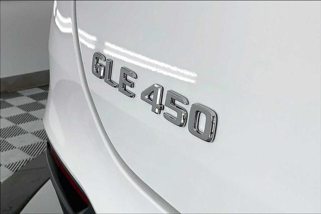 new 2025 Mercedes-Benz GLE 450 car, priced at $85,675