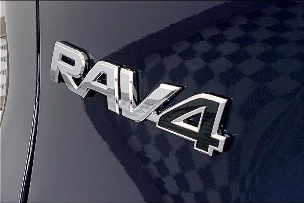 used 2020 Toyota RAV4 car, priced at $29,981