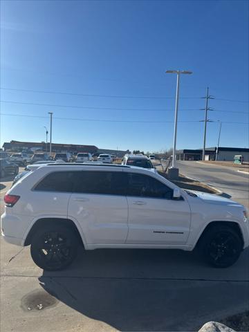 used 2015 Jeep Grand Cherokee car, priced at $15,497