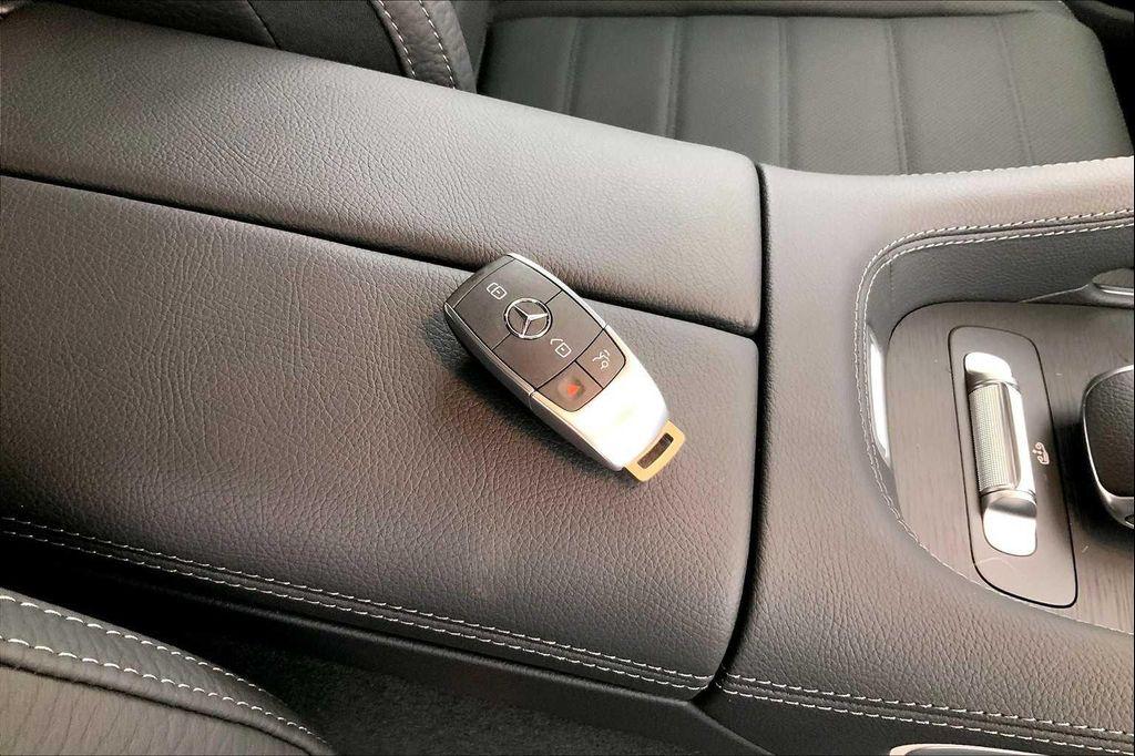 new 2026 Mercedes-Benz GLS 450 car, priced at $107,320