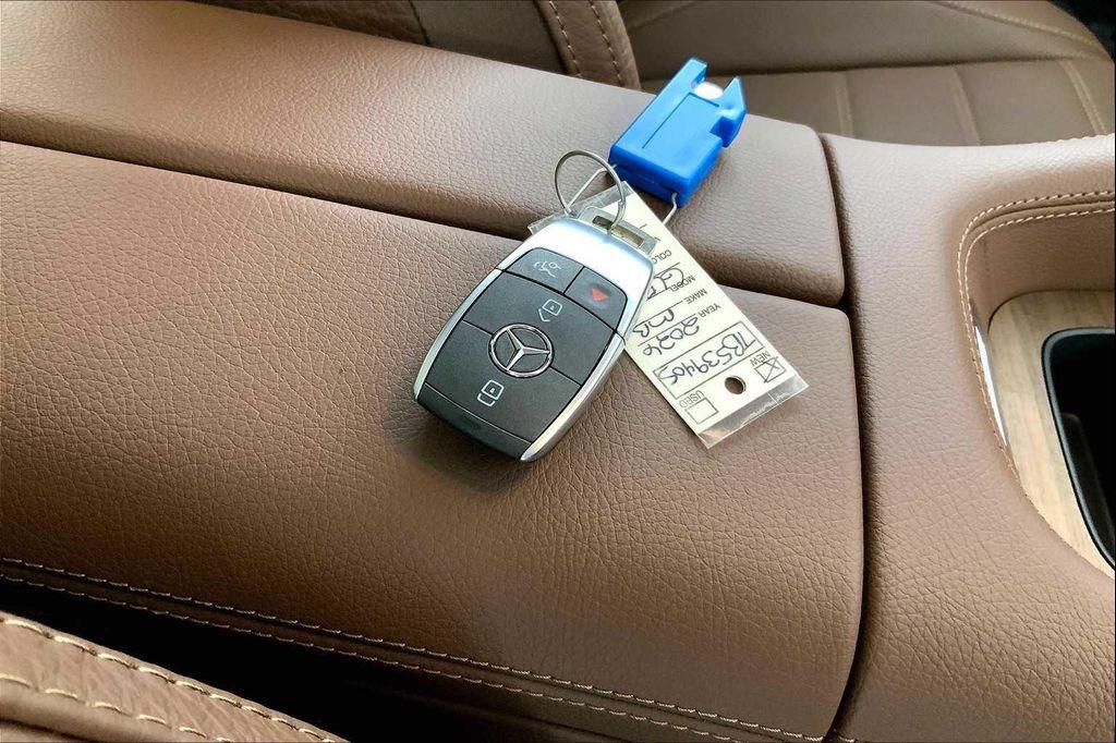 new 2026 Mercedes-Benz GLE 450 car, priced at $83,815