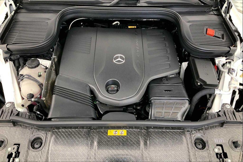 new 2026 Mercedes-Benz GLE 450 car, priced at $83,815