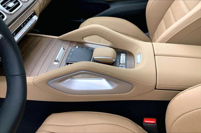 new 2025 Mercedes-Benz GLS 450 car, priced at $100,250