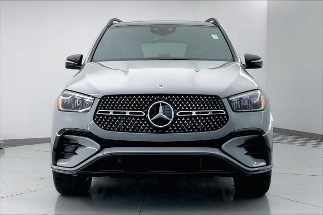 new 2025 Mercedes-Benz GLE 450 car, priced at $85,535