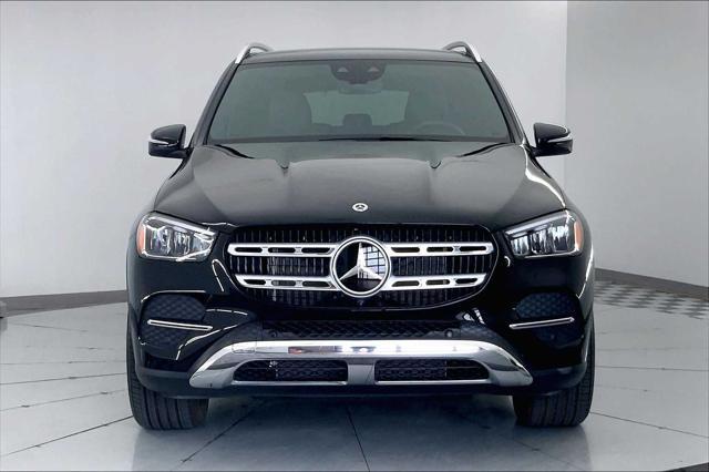 new 2025 Mercedes-Benz GLE 450 car, priced at $78,925