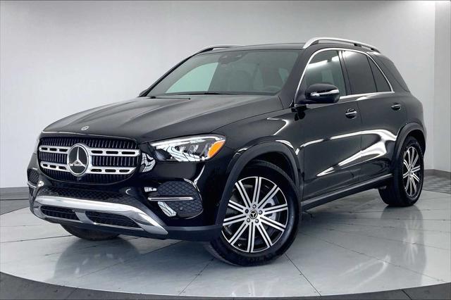 new 2025 Mercedes-Benz GLE 450 car, priced at $80,925
