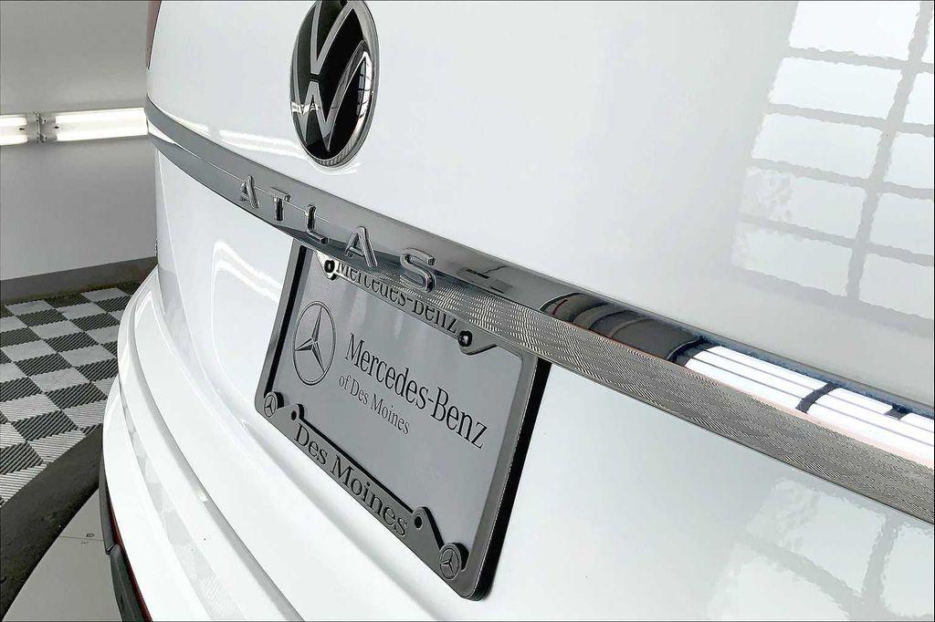 used 2021 Volkswagen Atlas Cross Sport car, priced at $18,303