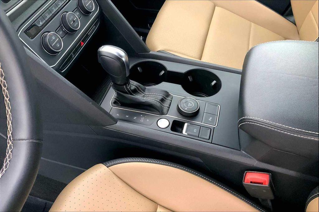 used 2021 Volkswagen Atlas Cross Sport car, priced at $18,303