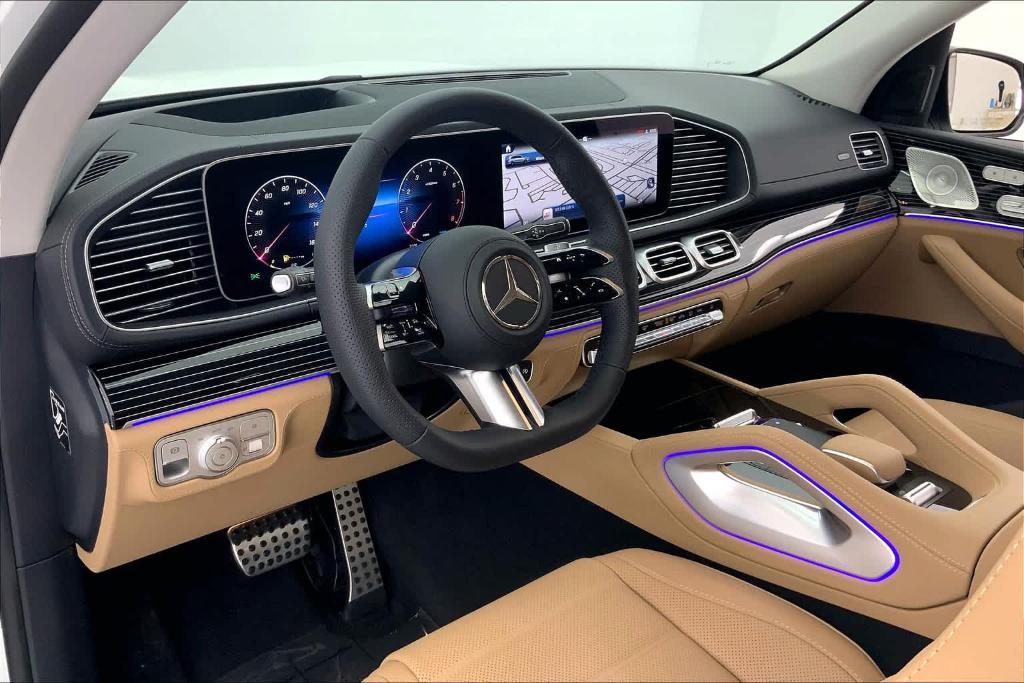 new 2024 Mercedes-Benz GLS 580 car, priced at $121,890