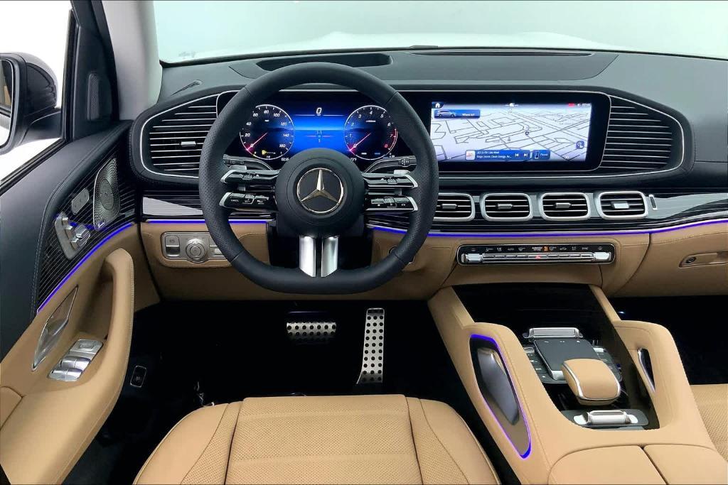 new 2024 Mercedes-Benz GLS 580 car, priced at $121,890