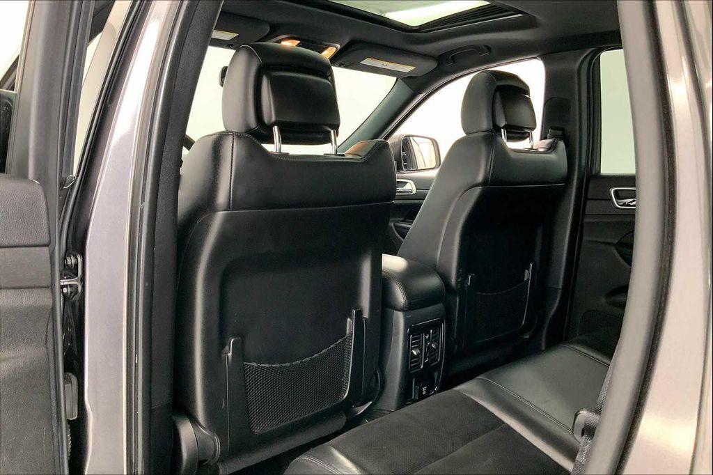 used 2015 Jeep Grand Cherokee car, priced at $8,669