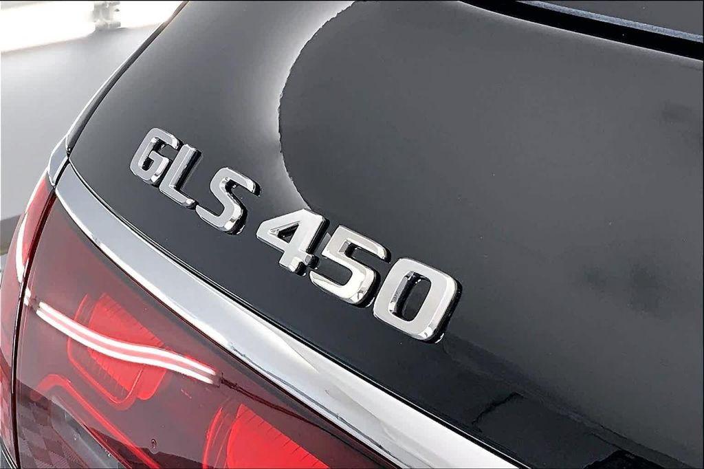 new 2025 Mercedes-Benz GLS 450 car, priced at $88,185
