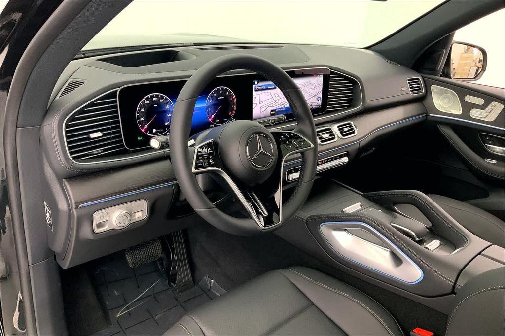 new 2025 Mercedes-Benz GLS 450 car, priced at $88,185