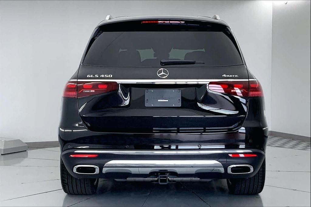 new 2025 Mercedes-Benz GLS 450 car, priced at $88,185