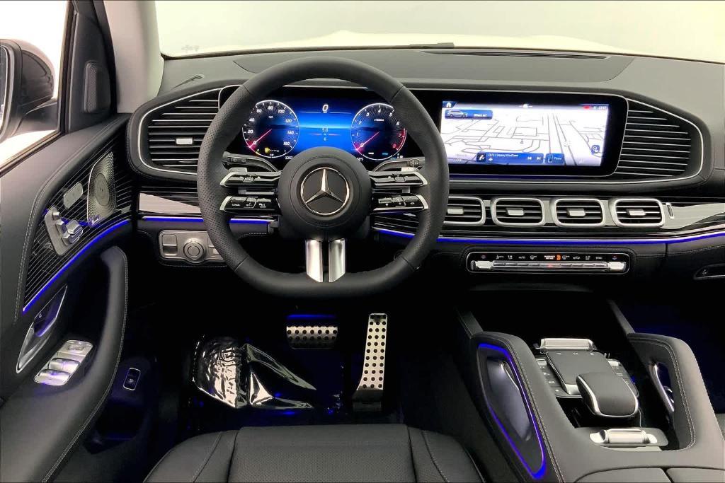 new 2024 Mercedes-Benz GLS 580 car, priced at $118,315