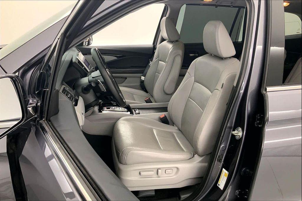 used 2018 Honda Pilot car, priced at $23,979