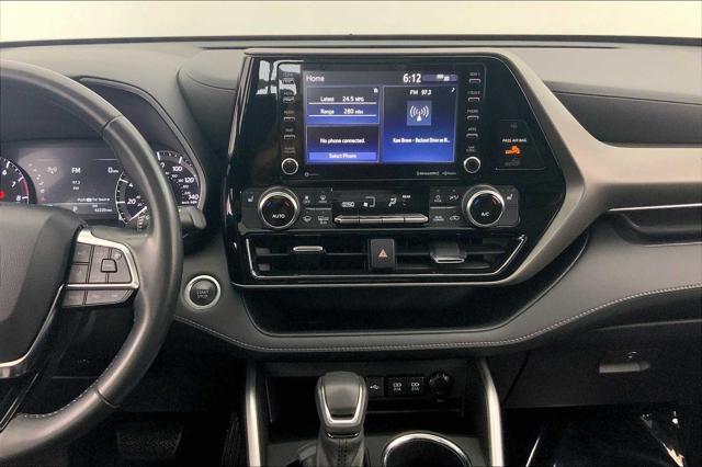 used 2021 Toyota Highlander car, priced at $38,271