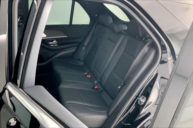 new 2025 Mercedes-Benz GLE 450 car, priced at $78,995