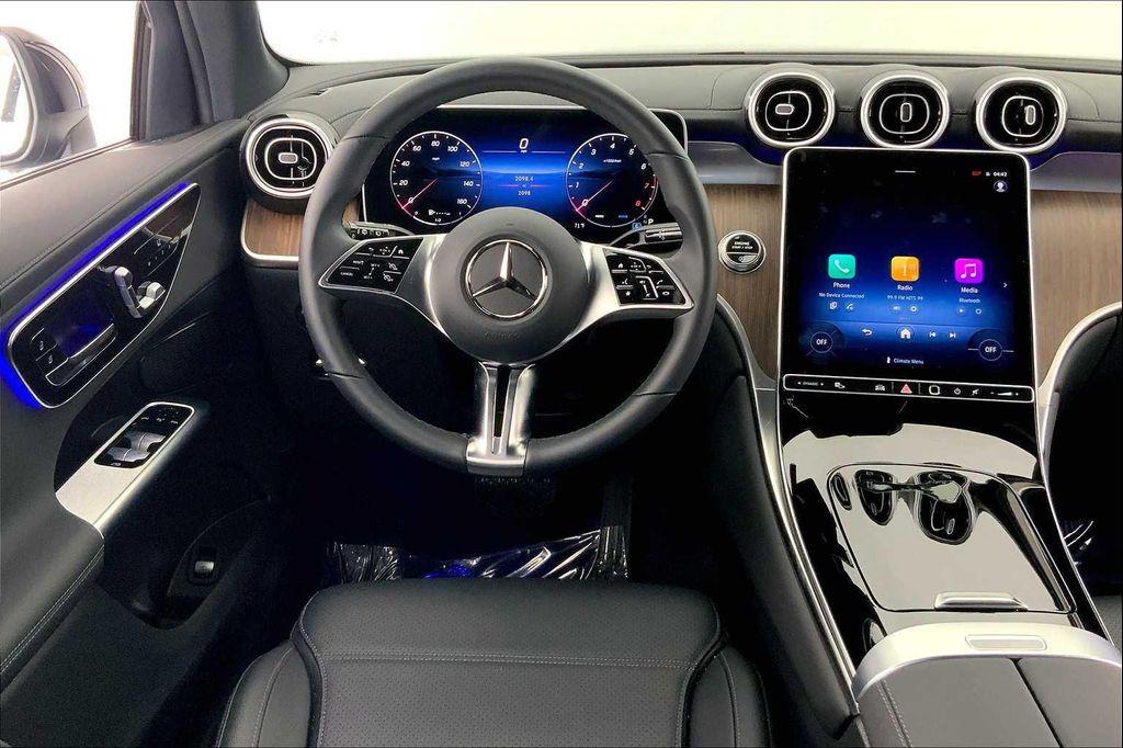 new 2025 Mercedes-Benz GLC 300 car, priced at $48,165