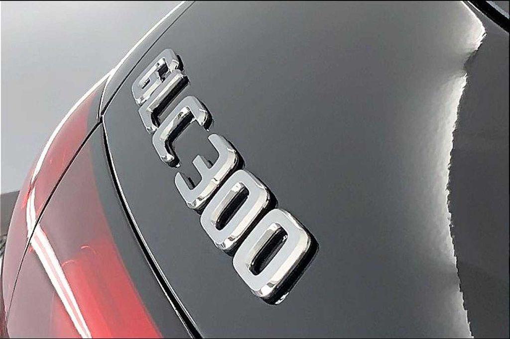 new 2025 Mercedes-Benz GLC 300 car, priced at $48,165