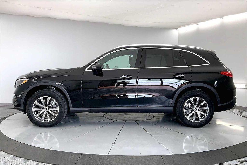 new 2025 Mercedes-Benz GLC 300 car, priced at $48,165