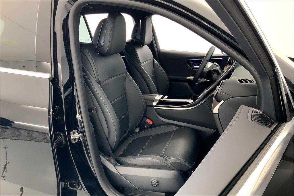 new 2025 Mercedes-Benz GLC 300 car, priced at $48,165