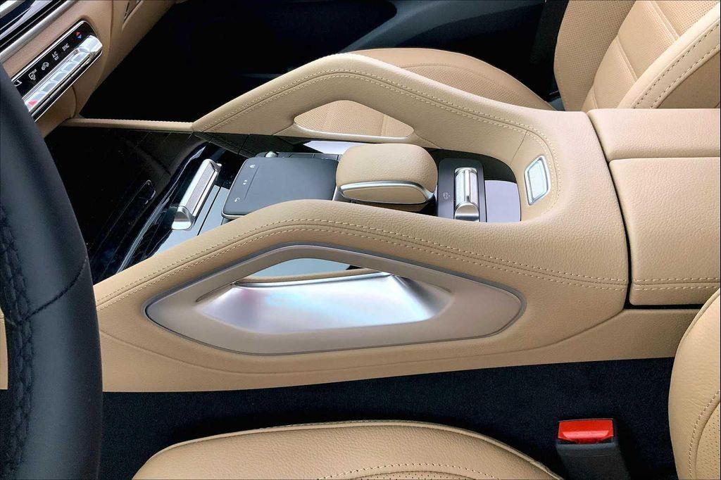 new 2026 Mercedes-Benz GLS 450 car, priced at $100,140