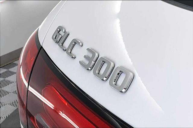 new 2025 Mercedes-Benz GLC 300 car, priced at $53,385