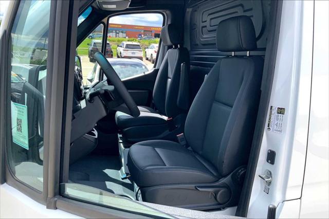new 2025 Mercedes-Benz Sprinter 2500 car, priced at $72,891