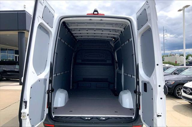 new 2025 Mercedes-Benz Sprinter 2500 car, priced at $72,891