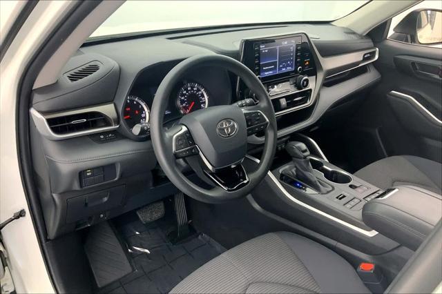 used 2020 Toyota Highlander car, priced at $30,987