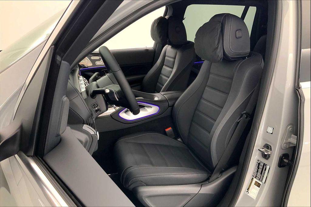 new 2025 Mercedes-Benz GLS 450 car, priced at $101,235