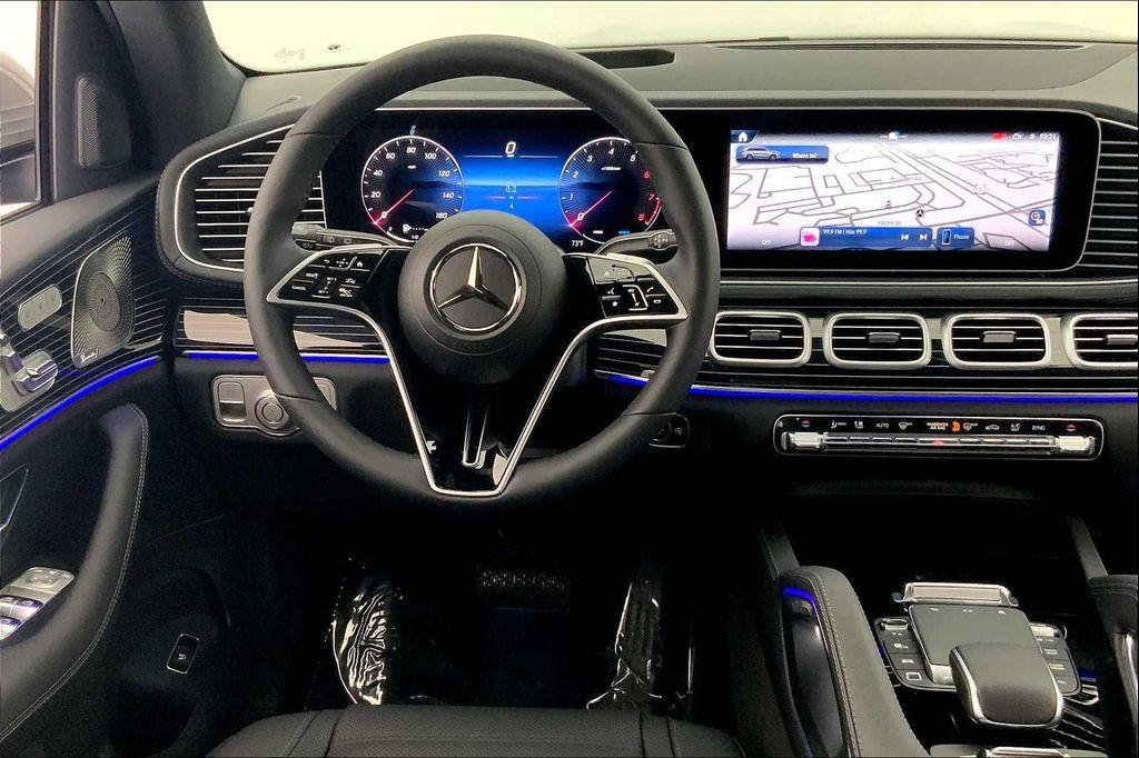 new 2025 Mercedes-Benz GLS 450 car, priced at $101,235