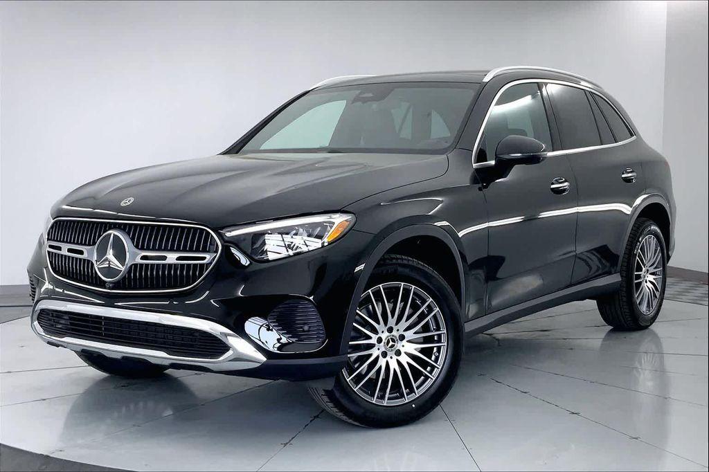 new 2025 Mercedes-Benz GLC 300 car, priced at $57,335