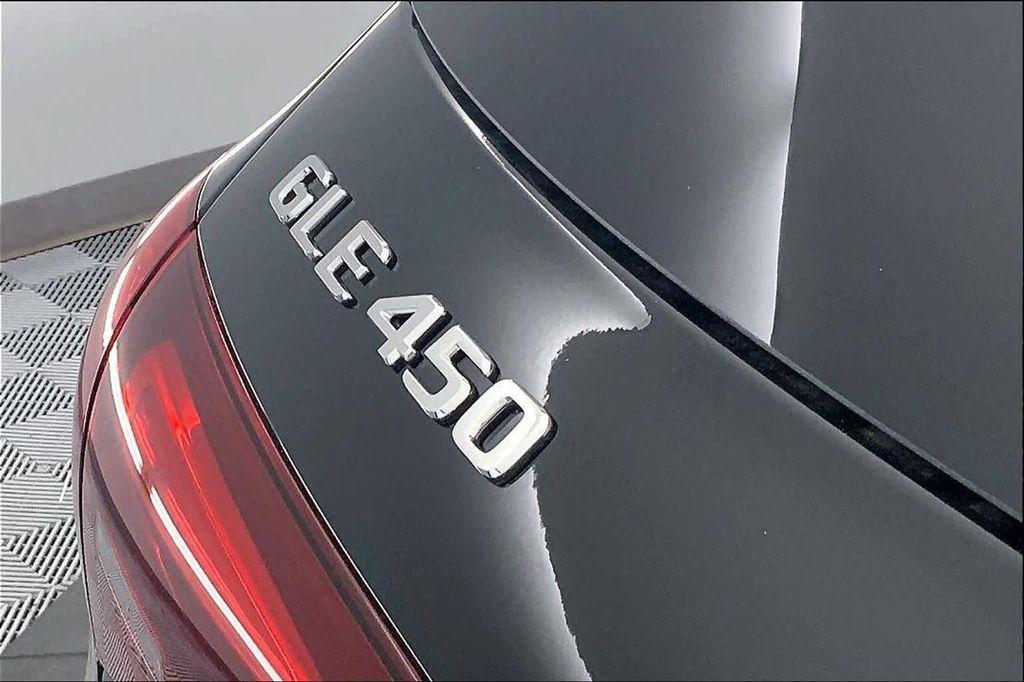 new 2026 Mercedes-Benz GLE 450 car, priced at $89,040