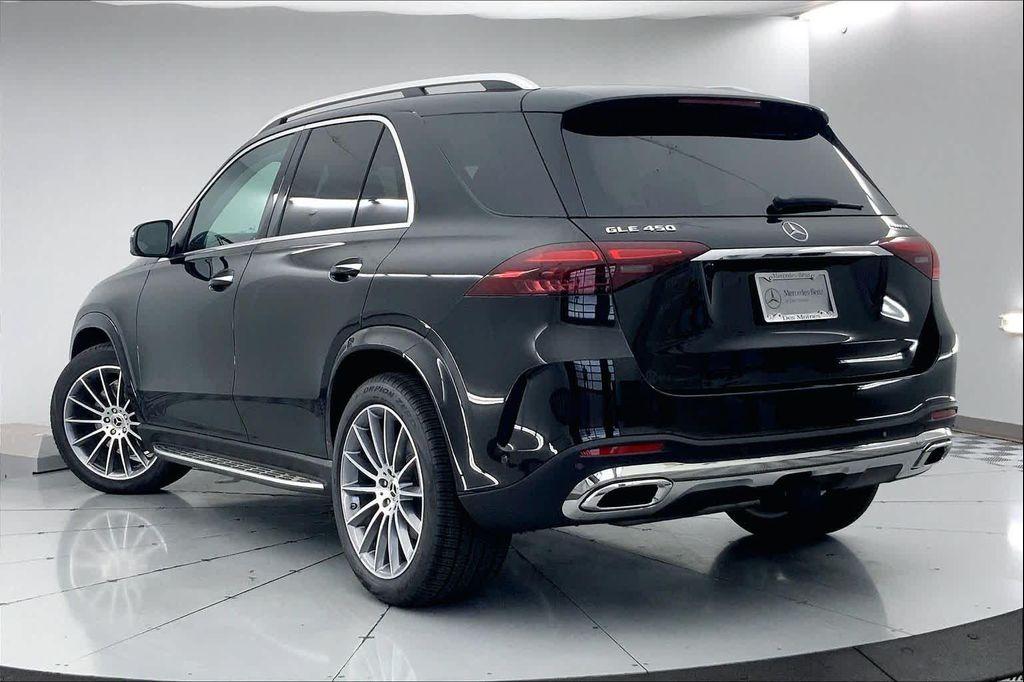 new 2026 Mercedes-Benz GLE 450 car, priced at $89,040