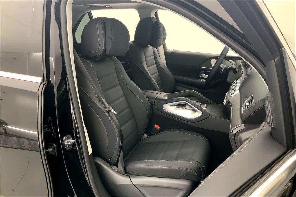 new 2026 Mercedes-Benz GLE 450 car, priced at $89,040