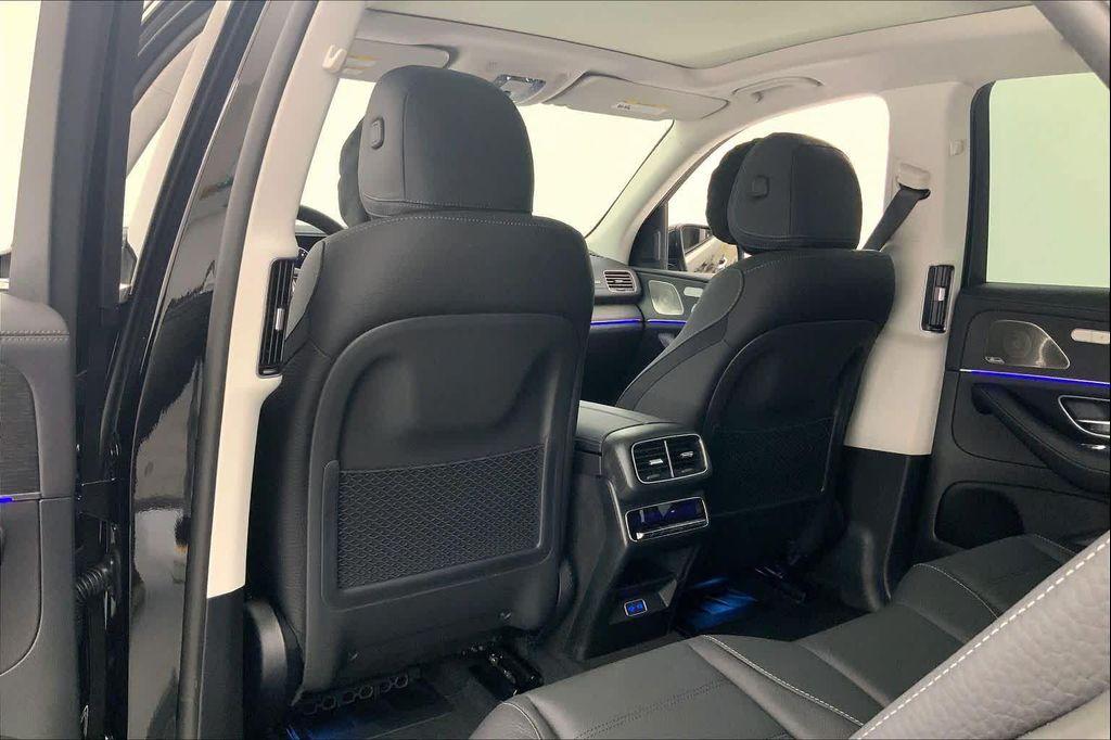 new 2026 Mercedes-Benz GLE 450 car, priced at $89,040