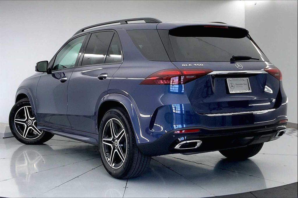 new 2026 Mercedes-Benz GLE 450 car, priced at $81,100