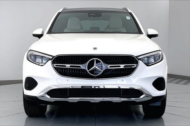 new 2025 Mercedes-Benz GLC 300 car, priced at $57,540