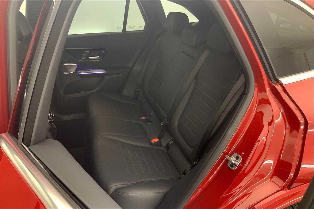 new 2026 Mercedes-Benz GLC 300 car, priced at $62,195