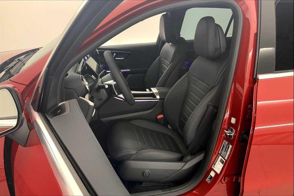 new 2026 Mercedes-Benz GLC 300 car, priced at $62,195