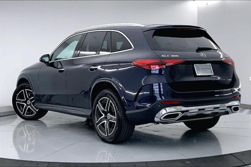 new 2024 Mercedes-Benz GLC 300 car, priced at $60,095