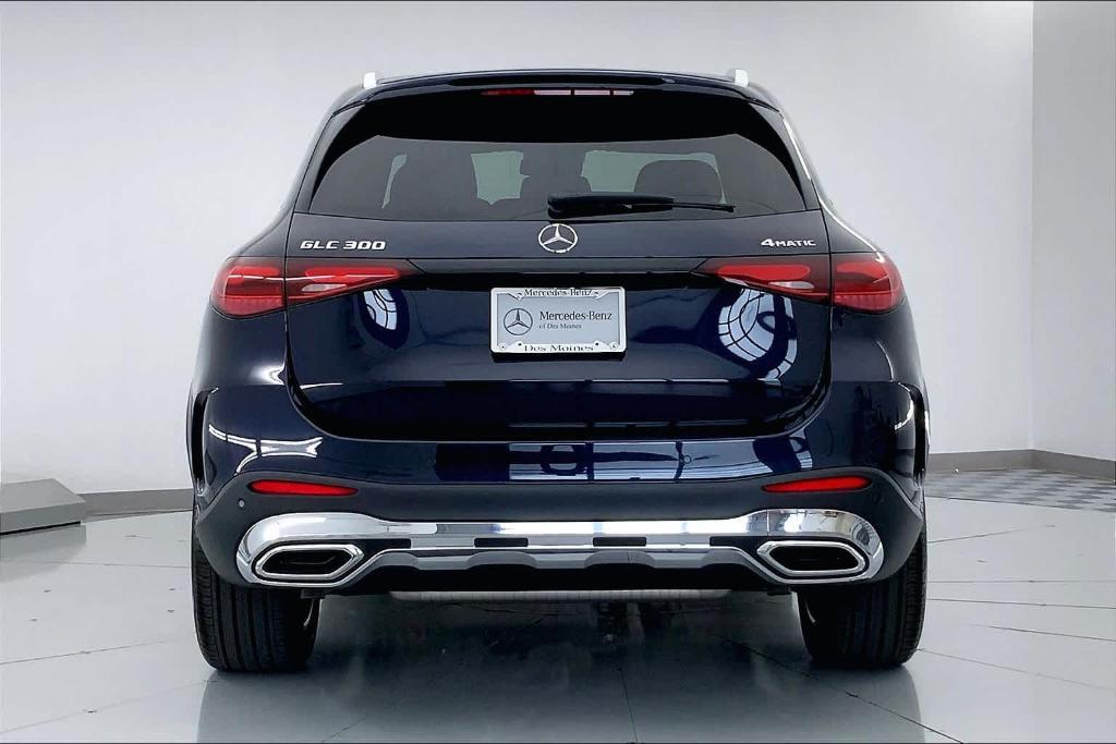 new 2024 Mercedes-Benz GLC 300 car, priced at $60,095