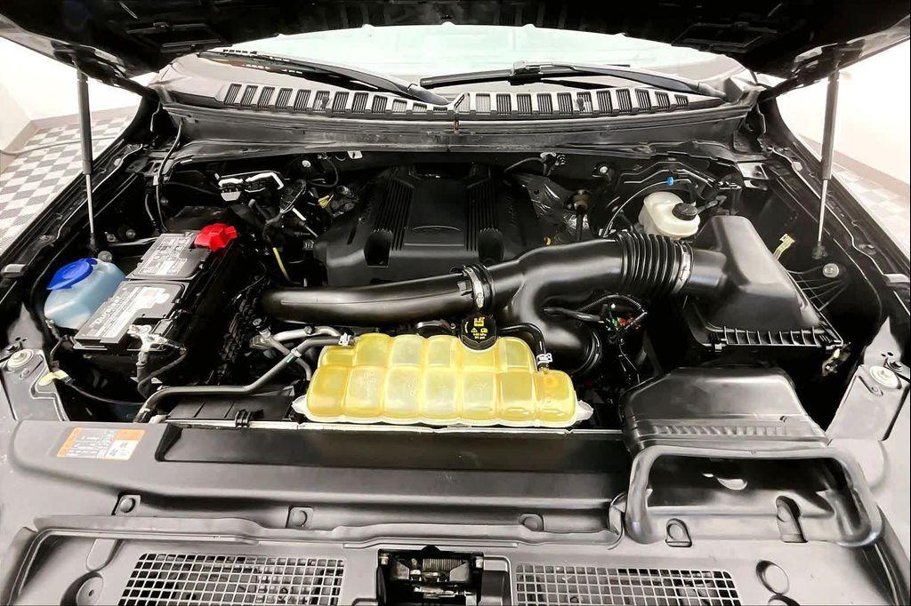 used 2019 Ford Expedition car, priced at $21,946