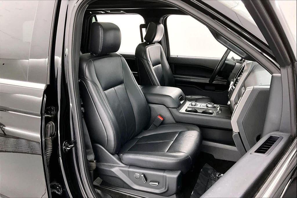 used 2019 Ford Expedition car, priced at $21,946