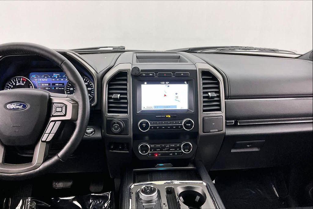 used 2019 Ford Expedition car, priced at $21,946