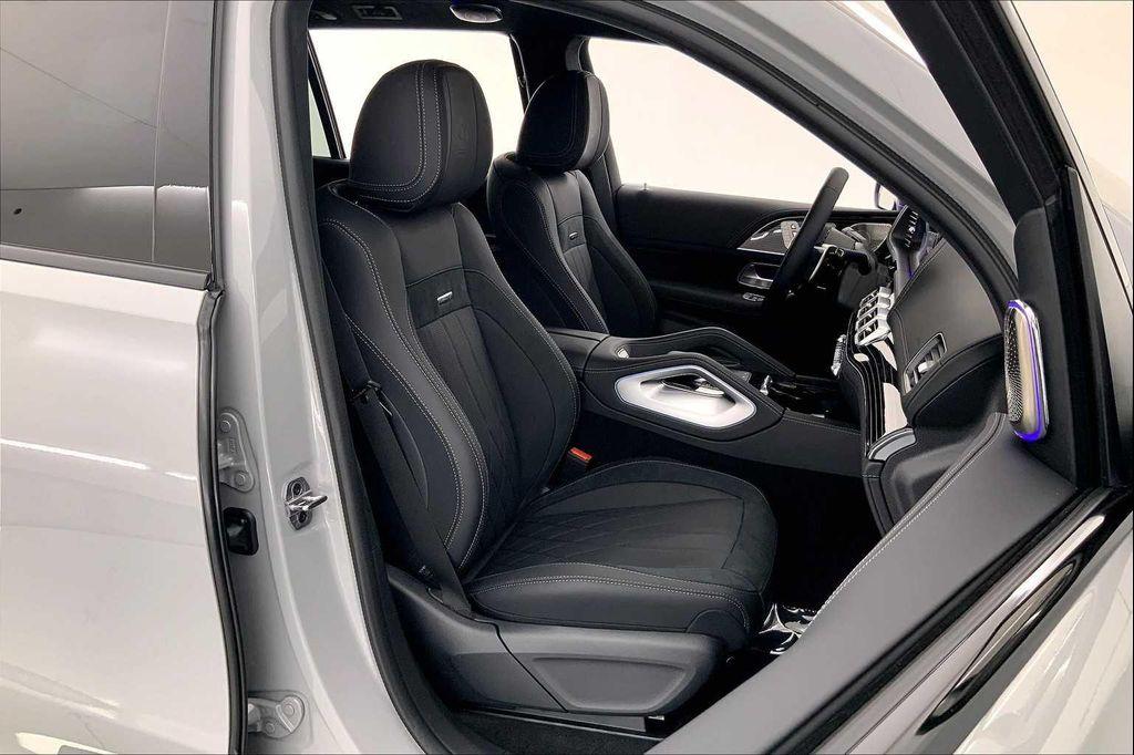 new 2025 Mercedes-Benz AMG GLS 63 car, priced at $164,925