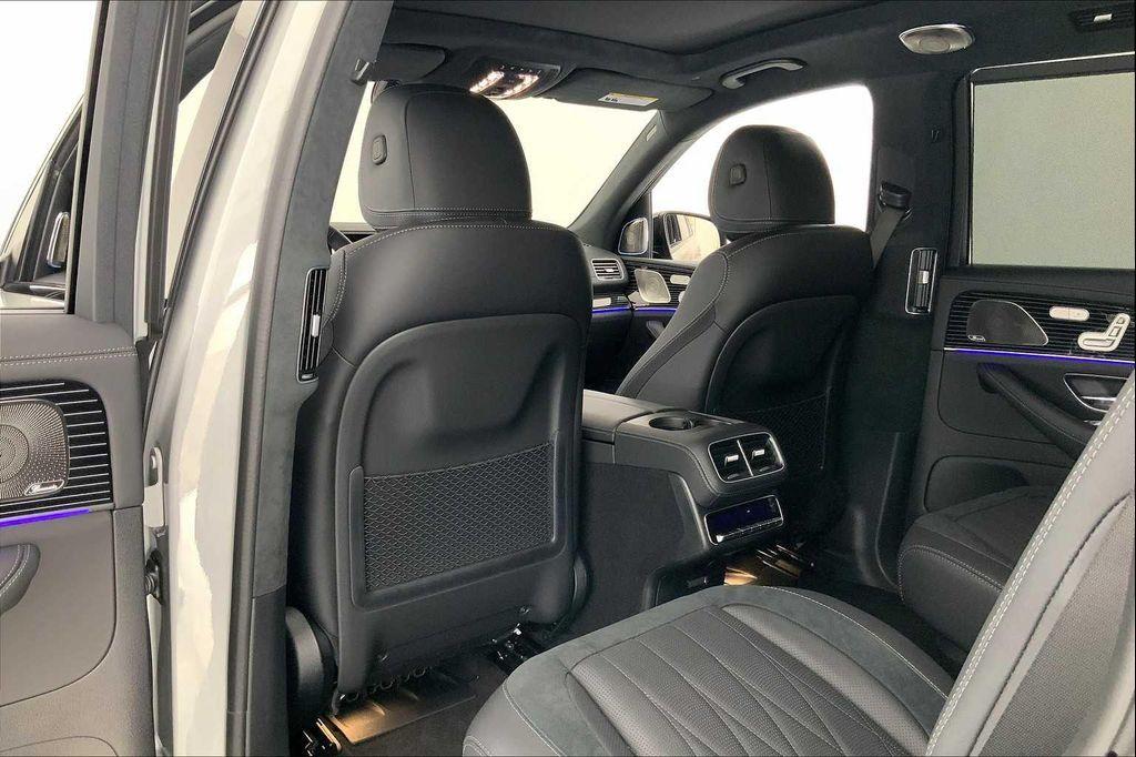 new 2025 Mercedes-Benz AMG GLS 63 car, priced at $164,925